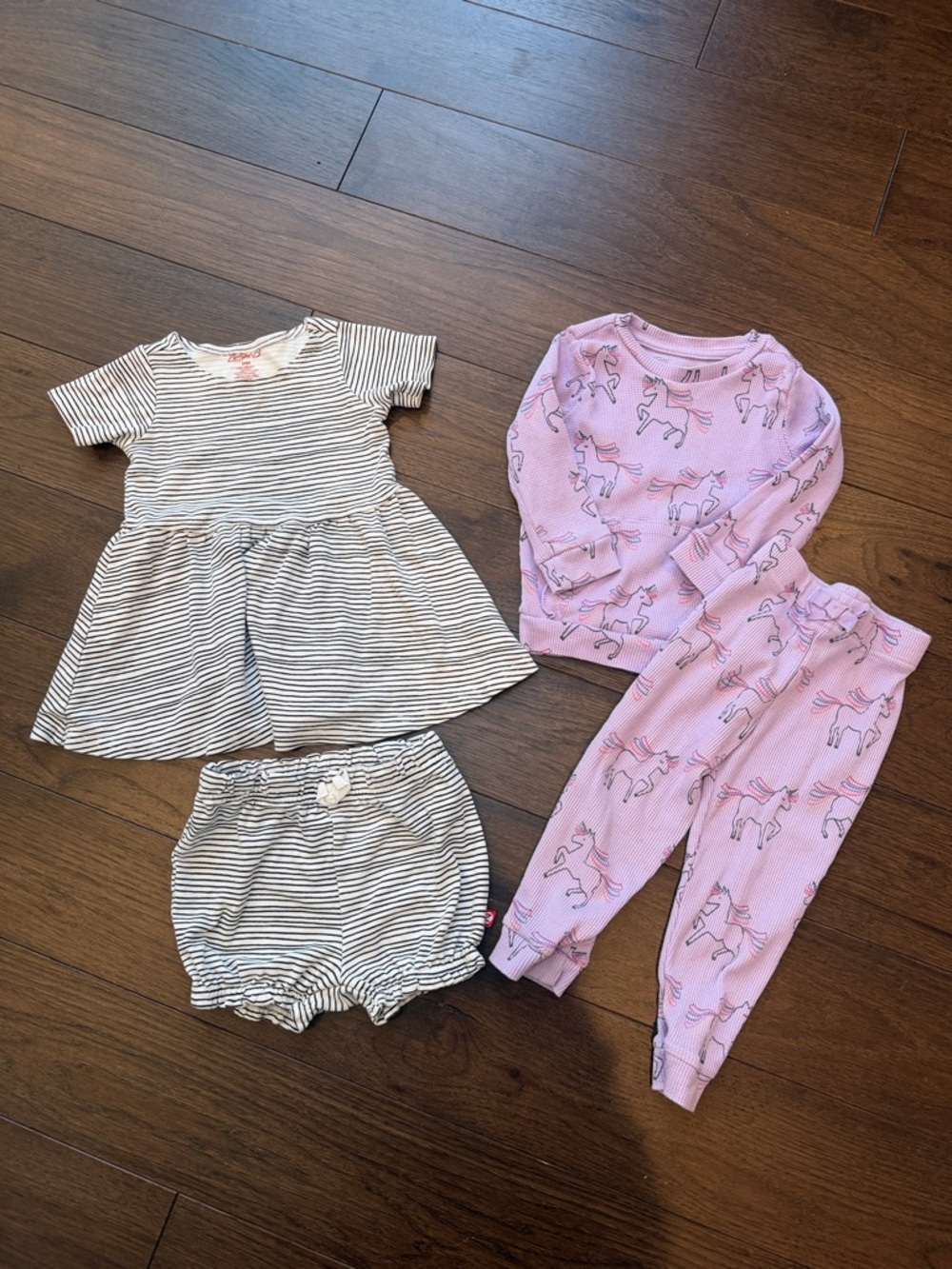 Zutano & Garanimals Girls 2T/24 Month Bundle - C19-040